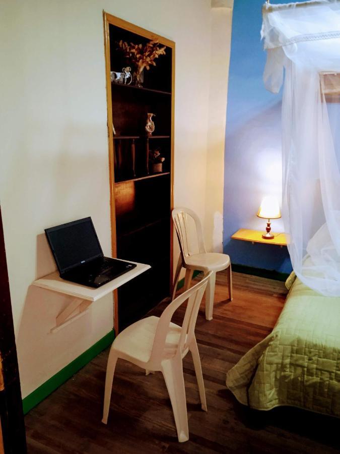 Casa Luna -Estrategica Ubicacion- Медельин Экстерьер фото